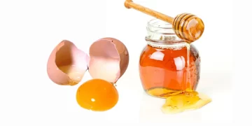 Uống lòng đỏ trứng gà với mật ong có tác dụng gì?